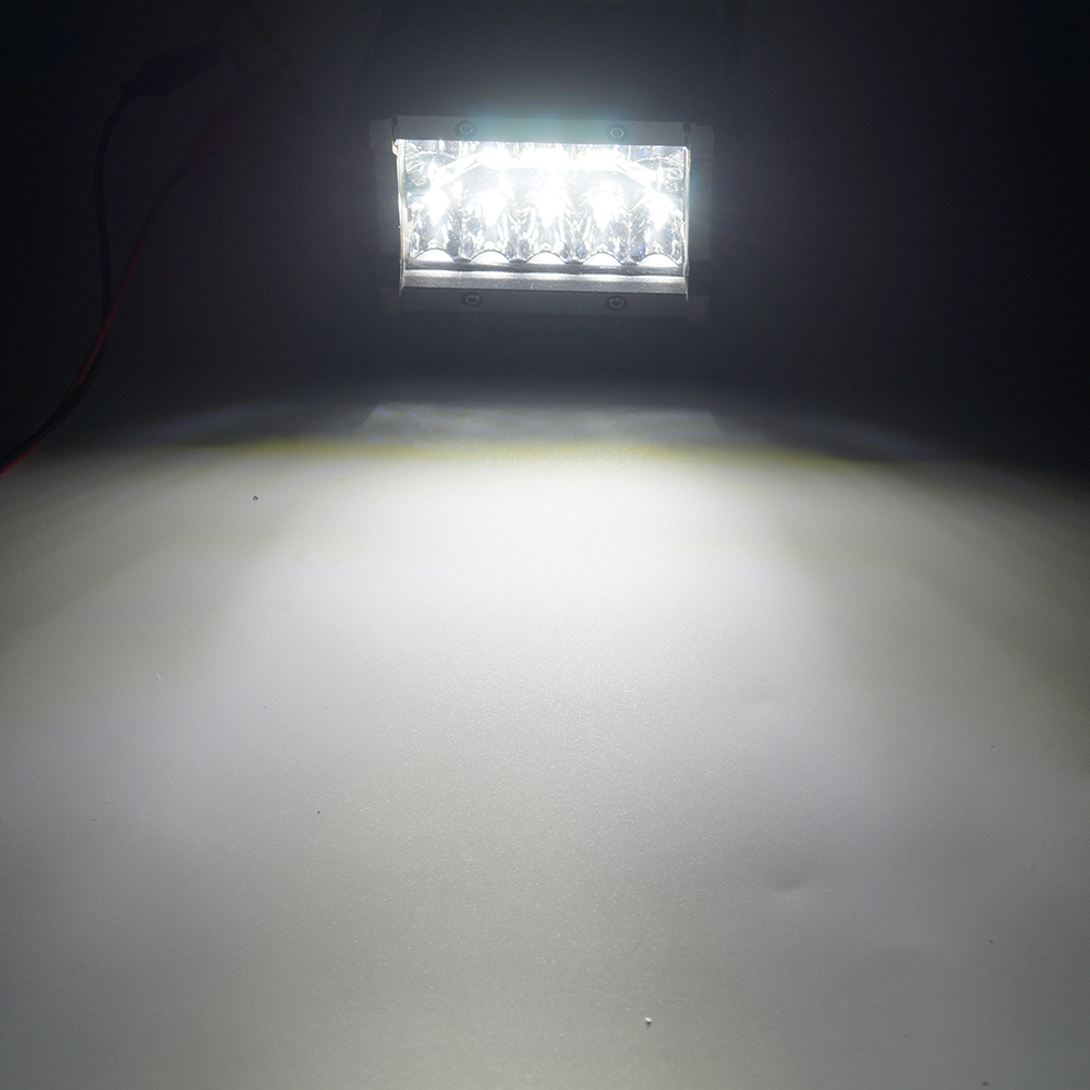  Barre di luce a LED da 4 pollici da 60 W. 