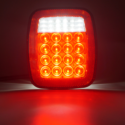 Luce di arresto Luci di posizione posteriori Lampadine di riserva Luce per auto a LED